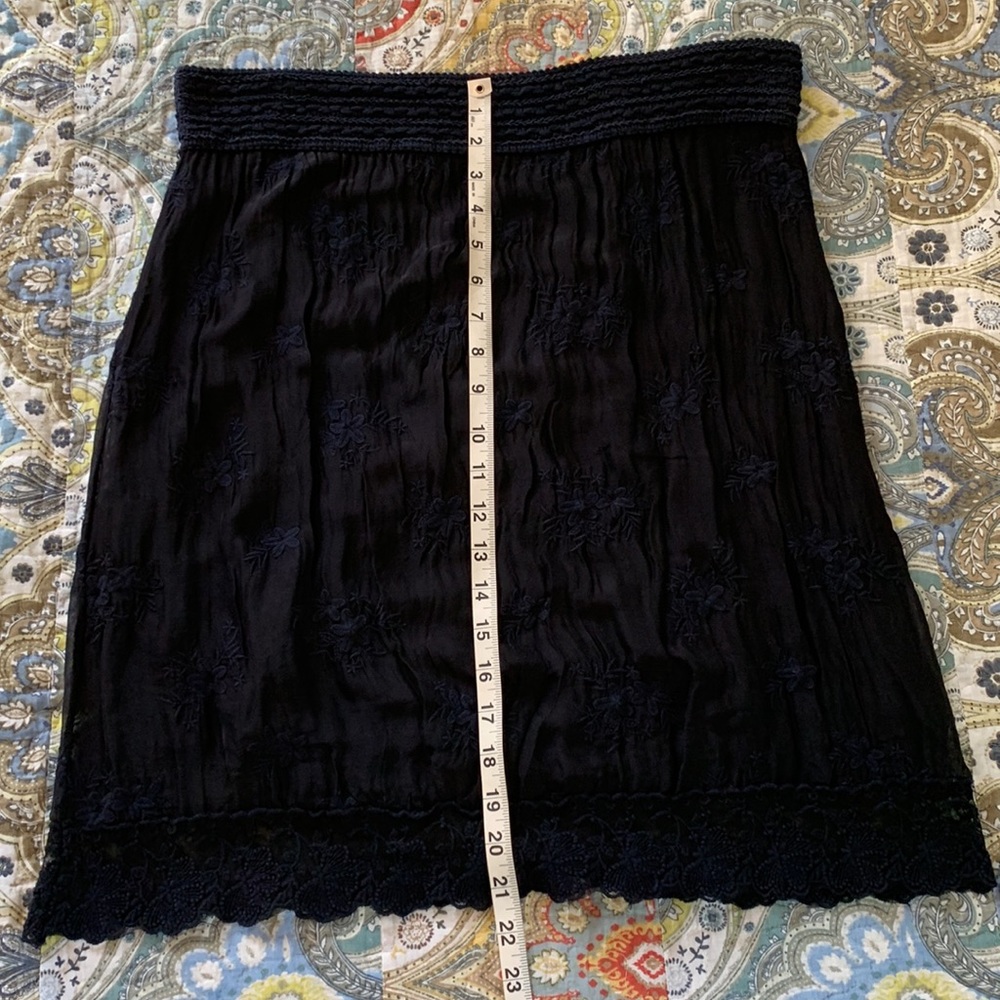 Nicole sheer embroidered navy blue skirt M - Picture 9 of 11